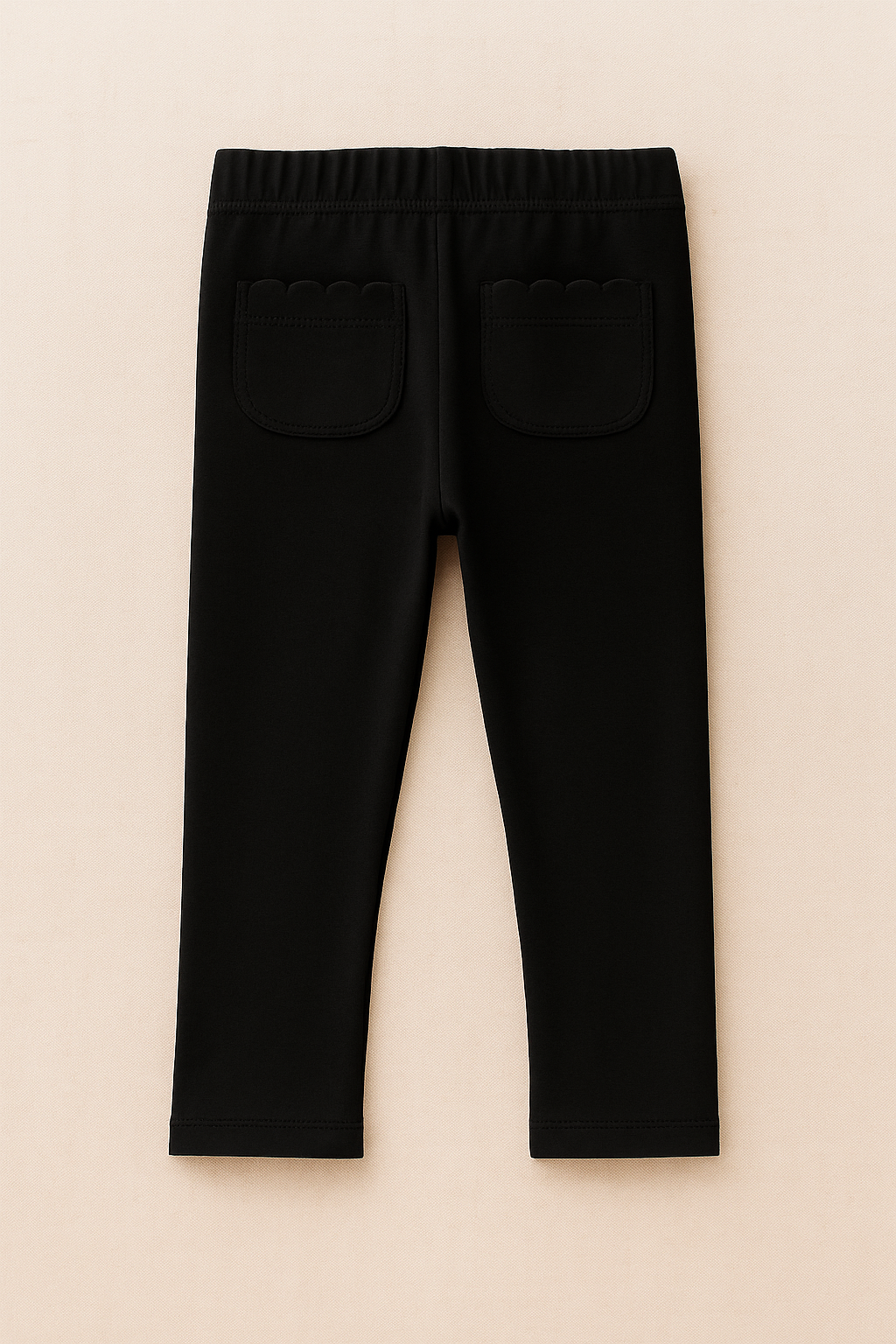 Black: Scallop Booty Pocket Leggings- RTS