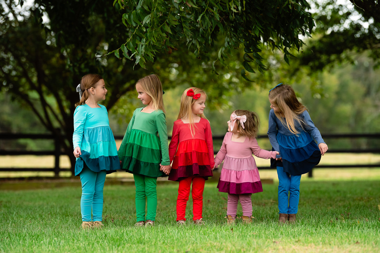 Green Winter Ombré {{ Alana & Natalie}} - RTS