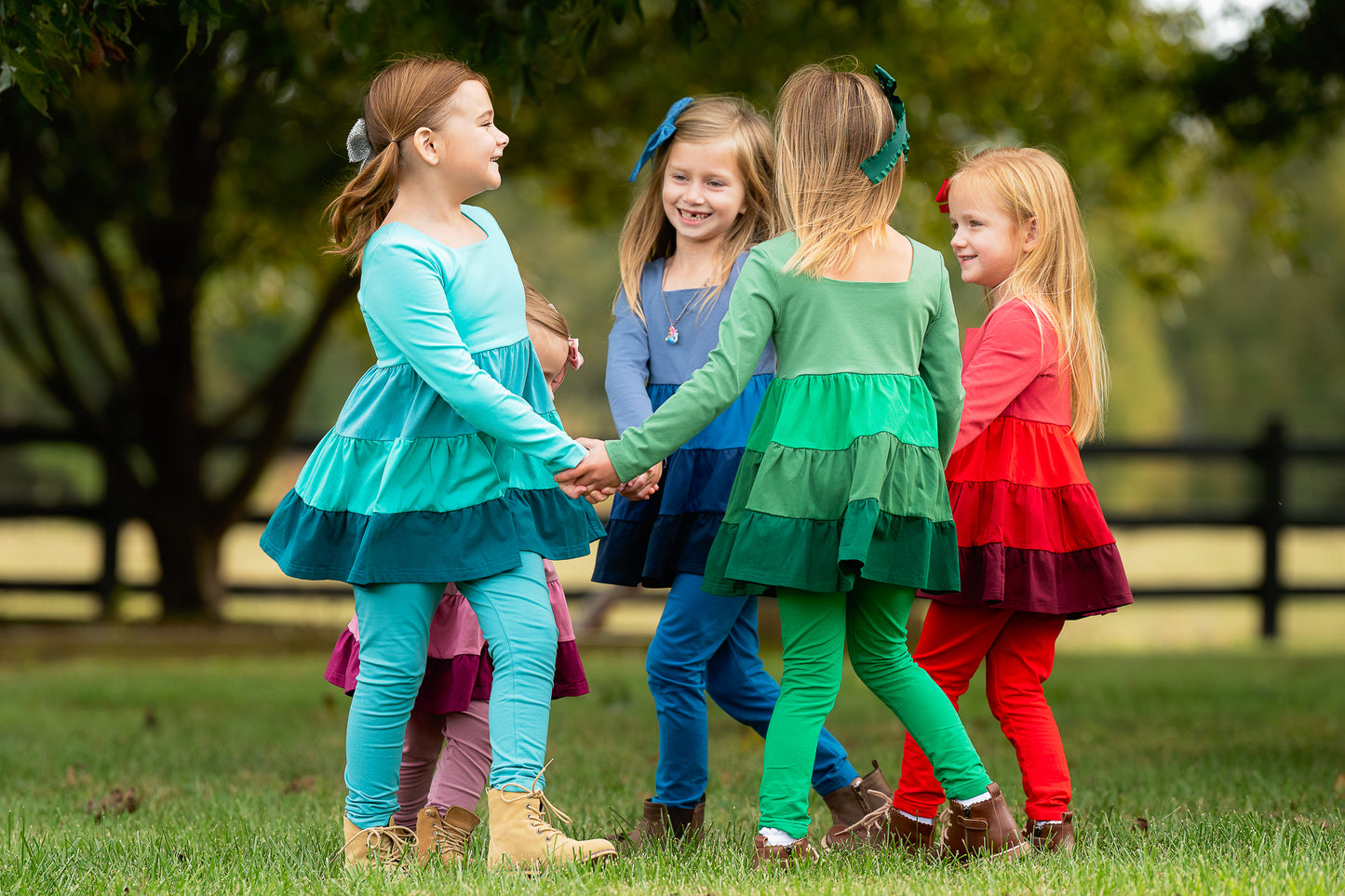 Green Winter Ombré {{ Alana & Natalie}} - RTS