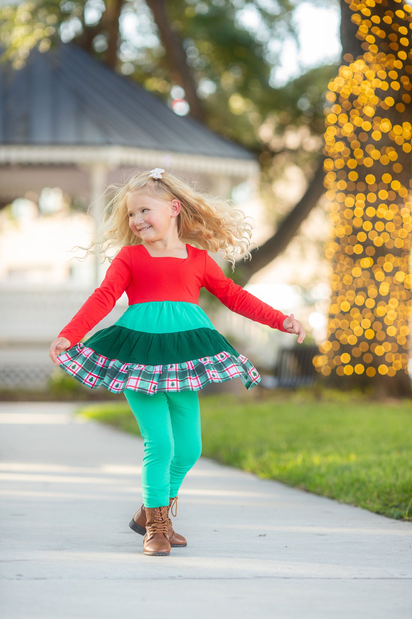 Girl’s 2pc {{Christmas Ombre}} - Preorder